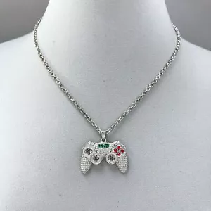 Silver Finish Chain Playstation Game Controller PS3 PS4 Pendant Rhinestone - Picture 1 of 3