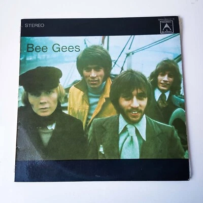 BEE GEES - BEE GEES VINYL LP COMPILATION ALBUM | UNIVERSAL SUMMIT 1972 POP VOCAL - Image 1 of 4