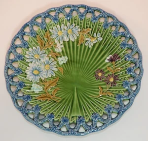 Antique Janos Kossuch Hungary 31cm Majolica Pierced Floral Wall Plaque c1870 VGC - Picture 1 of 10