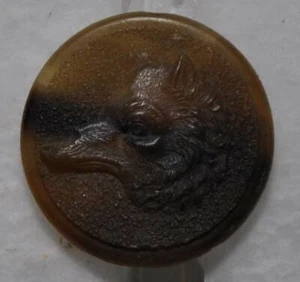 Bouton - Equipage non identifié Corne XIX° siècle modèle au loup d=24 mm - Picture 1 of 2