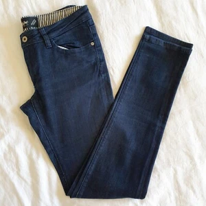 Mossimo Denim Women's Size 10 Blue Denim Skinny Leg Jeans O00532 - Picture 1 of 9
