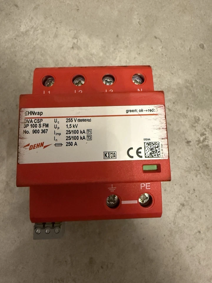 Dehn DEHNvap Surge Protection Device Dva CSP 3P 100 FM - Image 1 of 4