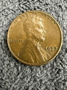 1957 D Lincoln Wheat Penny D Mint, One Cent Coin, Rim Error “ L “ In Liberty - Picture 1 of 2