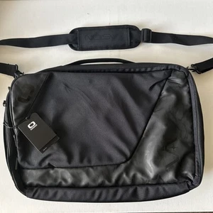 OGIO Tarmac Convertible Backpack Laptop Case Black NWT! - Picture 1 of 15