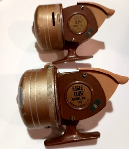 EAGLE CLAW MODEL 103 Lot of 2 Vintage Spincast Fishing Reels Japan  No Line - Picture 1 of 11