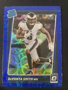 2021 Panini Donruss Optic DeVonta Smith Rated Rookie Blue Scope Prizm - Picture 1 of 2