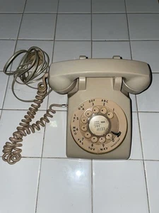 Vintage Western Electric Bell System kremowy telefon obrotowy - Zdjęcie 1 z 7