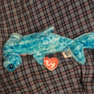 Vintage Sledge Hammerhead Shark Beanie Baby With PE Pellets - Picture 1 of 5