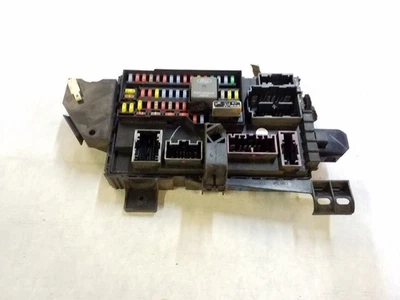 Fuse Smart Junction Box 7C3T-15604-CM | Fits 2008-2010 Ford F250 F350 - Image 1 of 4