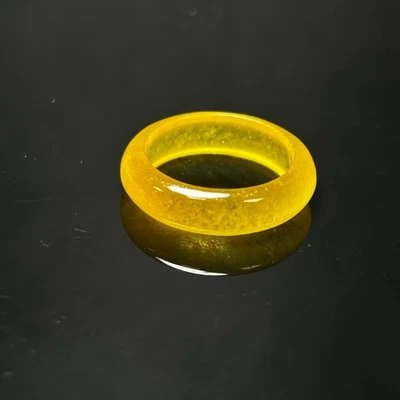 Anillo de jadeíta amarillo natural tipo hielo birmano joyas de piedras preciosas translúcidas Foto 1 de 4