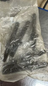 Ford 388469-S Studs Pack Of 5  (n) - Imagen 1 de 2