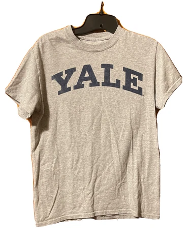 YALE UNIVERSITY SHORT SLEEVE T SHIRT SIZE SMALL UNISEX ADULT* Cover