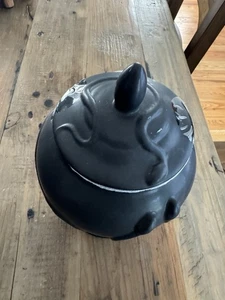 Christian Siriano Bote Serpiente Negra Viral - Imagen 1 de 7