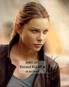 Lauren German 8 x10" handsigniertes handsigniertes Foto 45 - Bild 1 von 1