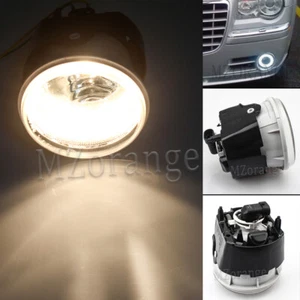 Left Side Front Fog Light For Jeep Patriot Dodge Nitro Caliber Chrysler 300C LH - Picture 1 of 8