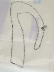 Vintage signierte Avon Halskette silberfarben Metall zierlich Maße 21,5 Zoll - Bild 1 von 4