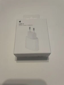 Presa Caricabatteria Apple 20W USB-C per iPhone  (MHJE3ZM/A) ORIGINALE APPLE - Foto 1 di 5