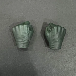 Hot Toys Mms219 Batman (1966) Robin Hands 1/6 Scale Accessories - Picture 1 of 2