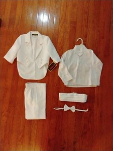 Raphael Toddler Boys White 5 piece Tuxedo Size 2T New - Picture 1 of 12