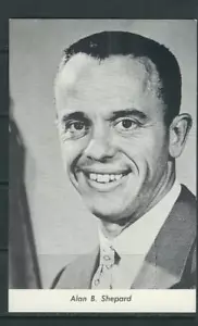 Alan B. Shepard .  Photo postcard  - Picture 1 of 2