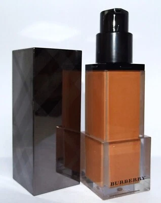 Burberry Fresh Glow Foundation Luminous Fluid Foundation No.43 Almond 30ml - Bild 1 von 2