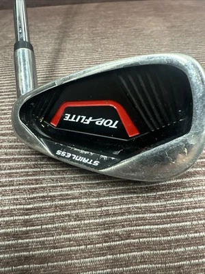 RH Top Flite 6 Iron with a Uni-Flex Stainless Steel Shaft  - Image 1 of 4