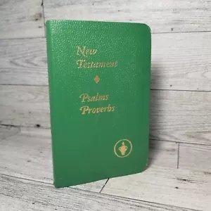 Gideon's International Bible Pocket New Testament Psalms Proverbs GREEN - Foto 1 di 5