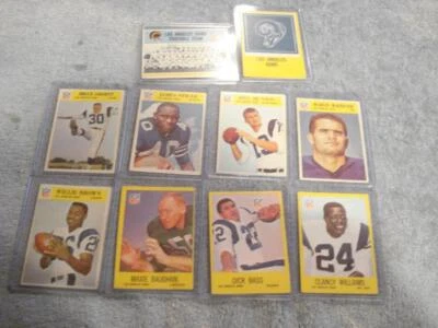 VINTAGE 1966&1967 LOS ANGELES RAMS 10 CARD PARTIAL TEAM SET(P.C.G.C.& S.P.C.E.) - Image 1 of 4
