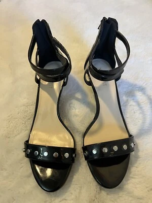 Sandalias Nine West Lazulio para mujer 7 M tacón de gatito punta abierta charol negras Foto 1 de 4