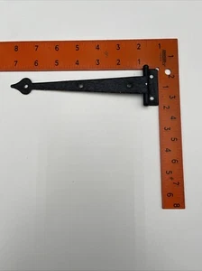 Wrought Iron Colonial 7-1/4" Cab. Door 3/8" Offset Spade Hinge Face Mount Black - Picture 1 of 8