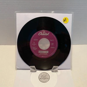 Richard Marx – Keep Coming Back/I Get No Sleep Capitol Records – NR-44753 - Picture 1 of 2