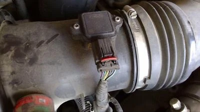 Medidor de flujo de aire de inyección de combustible usado se adapta a: camioneta Ford F250SD 2010 6,4 L diésel Gra Foto 1 de 4