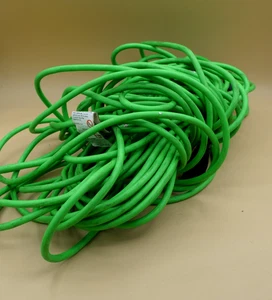 HUSKY 100 ft. 16/2 Indoor/Outdoor Extension Cord Green 1001 571 495 - Picture 1 of 3