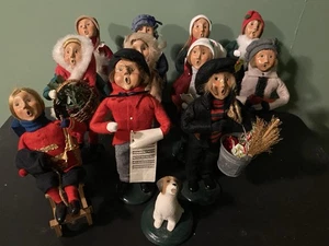 Lotto Vintage (12) Byers' Choice Carolers LTD Bambini Natale 1988-2004 - Foto 1 di 14