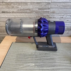Dyson V10 Absolute Vacuum Cleaner - Faulty Pulsating and Booing Damage - Foto 1 di 10