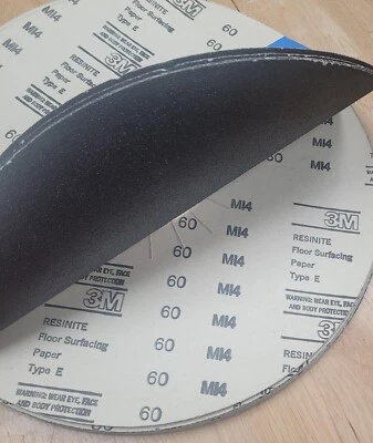 3M Resinite 16英寸地板砂盘60粒E型-4英寸孔-20包 — 第 1/2 张图片