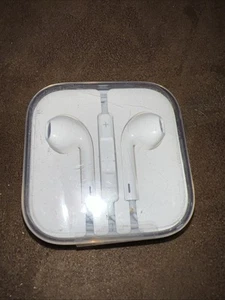 NEU Original OEM Apple iPhone Kabelgebunden Earpods Ohrhörer Ohrhörer 3,5 mm Klinke - Bild 1 von 2