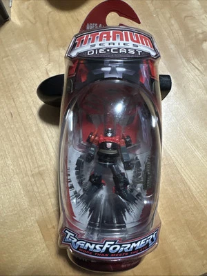 Transformers Titanium Series Die-Cast Side Swipe Hasbro Galoob Autobots 2006 - Image 1 of 4
