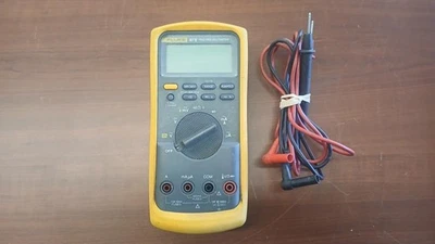 Fluke 87V True RMS Industrial Multimeter (TDY027427) - Image 1 of 4