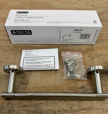 Barra de toallas Delta 74208-SS Altado 8", acero inoxidable brillante Foto 1 de 4