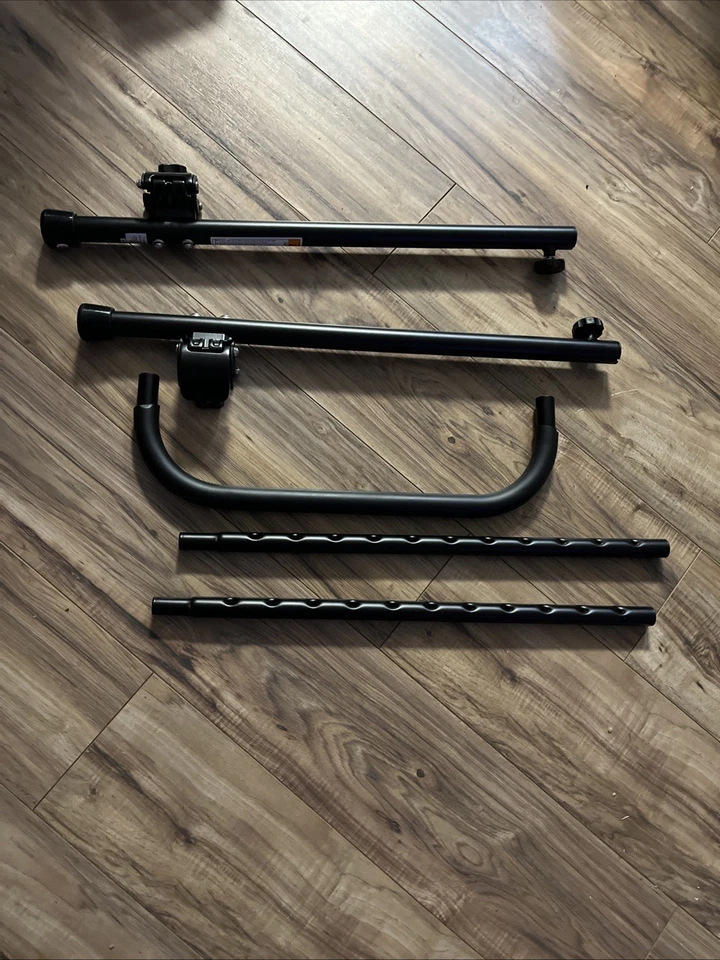 Accesorio de manillar JumpSport para trampolines de fitness de pierna recta/arqueada de 39" Foto 1 de 3