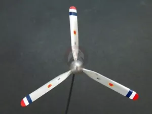 Plus Model 1/72 Hamilton Propeller for Lockheed Constellation (w/Decals) AL7023 - Bild 1 von 1