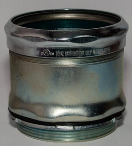 Conector EMT de compresión de acero galvanizado Topacio 4" (660SRT) - Imagen 1 de 3