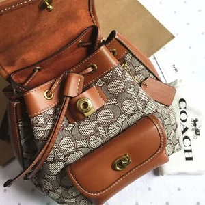 COACH Leah Backpack 21 Signature Textile Jacquard Backpack CH591 Outlet New - Picture 1 of 8