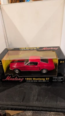 2002 年美国肌肉爱好版 1/18 红色 1968 年 MUSTANG GT FASTBACK 1/5000 罕见 — 第 1/4 张图片