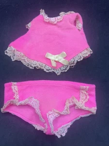 Muñeca Mattel Baby Tenderlove 1969 vintage traje rosa ropa tierno amor - Imagen 1 de 11