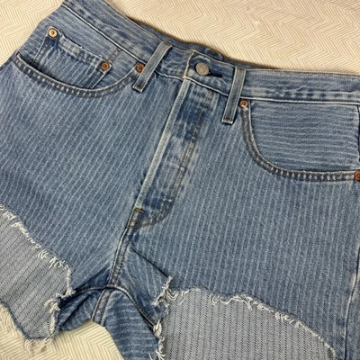 Pantalones Cortos Levis 501 Para Mujer Corte Botón Mosca Azul Envejecido Lavado Medio Talla 30 Foto 1 de 4
