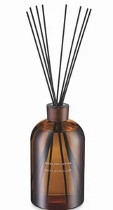 Hotel Collection White Musk & Oud Duft Reed Diffuser - 1000ml. Nagelneu - Bild 1 von 3