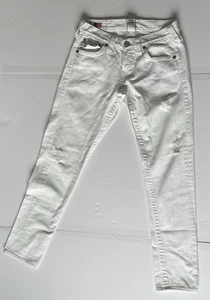True Religion Cameron Jeans Women’s 26 White Boyfriend Made In USA Distressed - Picture 1 of 8