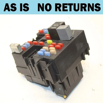 2003-2007 HUMMER H2 6.0 INTERIOR FUSE RELAY BOX OEM - Image 1 of 4